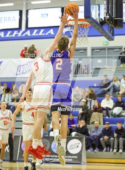 Thumbnail 2 in American Fork vs. Timpview (5 for the Fight Hoopfest) photogallery.