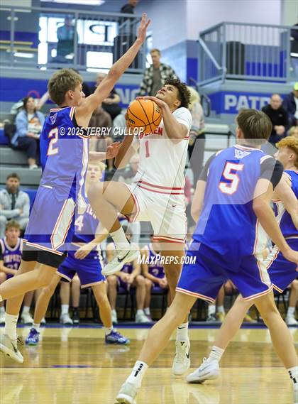 Thumbnail 1 in American Fork vs. Timpview (5 for the Fight Hoopfest) photogallery.