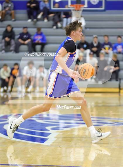 Thumbnail 1 in American Fork vs. Timpview (5 for the Fight Hoopfest) photogallery.