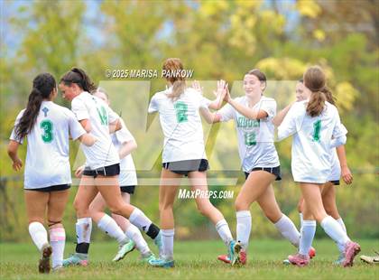 Thumbnail 2 in Bishop Ludden vs Manlius Pebble Hill photogallery.