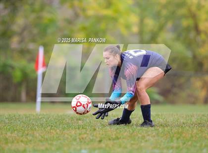 Thumbnail 3 in Bishop Ludden vs Manlius Pebble Hill photogallery.