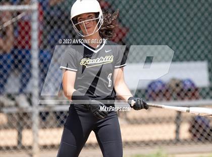 Thumbnail 3 in Los Alamitos vs. Foothill photogallery.