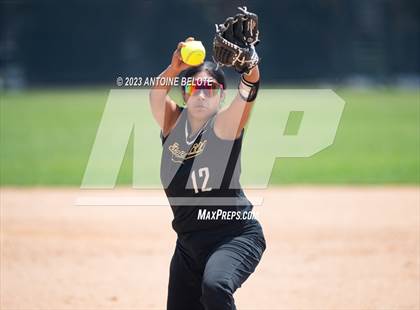 Thumbnail 2 in Los Alamitos vs. Foothill photogallery.