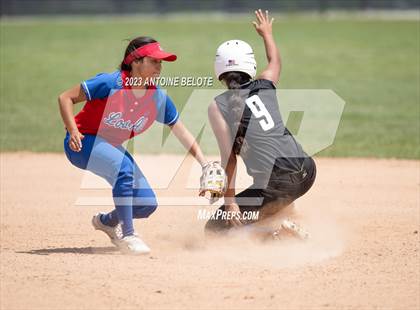 Thumbnail 1 in Los Alamitos vs. Foothill photogallery.
