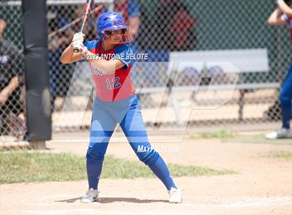 Thumbnail 2 in Los Alamitos vs. Foothill photogallery.