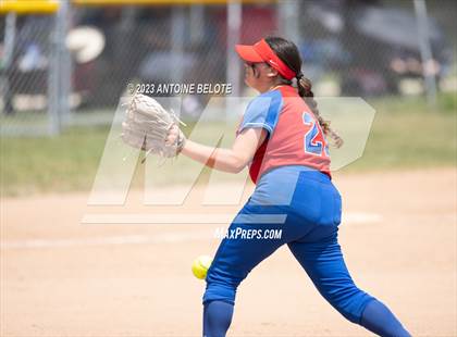 Thumbnail 3 in Los Alamitos vs. Foothill photogallery.