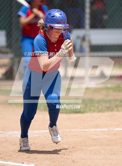 Thumbnail 2 in Los Alamitos vs. Foothill photogallery.