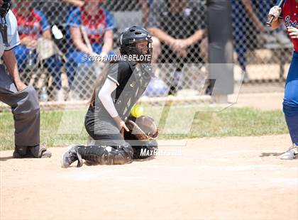 Thumbnail 2 in Los Alamitos vs. Foothill photogallery.