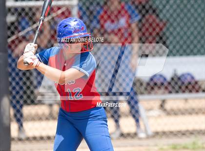 Thumbnail 3 in Los Alamitos vs. Foothill photogallery.