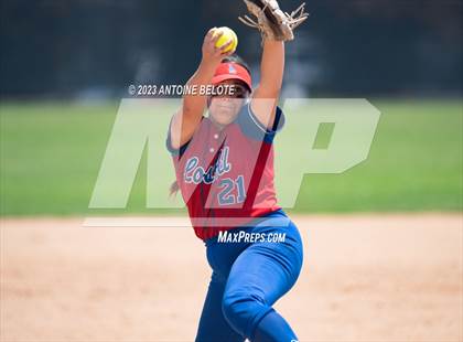 Thumbnail 1 in Los Alamitos vs. Foothill photogallery.