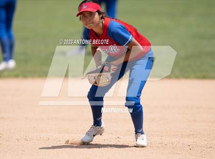 Thumbnail 2 in Los Alamitos vs. Foothill photogallery.