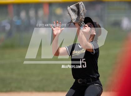 Thumbnail 2 in Los Alamitos vs. Foothill photogallery.