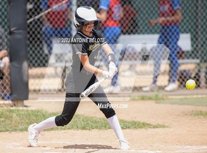Thumbnail 2 in Los Alamitos vs. Foothill photogallery.