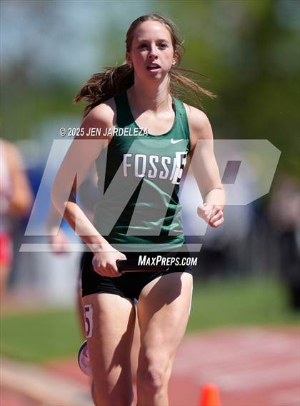 Thumbnail 2 in CHSAA Finals 5A  (4x800 Relay ) photogallery.