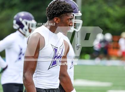 Thumbnail 3 in Haywood vs Pine Bluff (U of Memphis 7v7) photogallery.