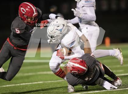 Thumbnail 1 in Parkway West @ Chaminade (MSHSAA 5A District 2 Final) photogallery.
