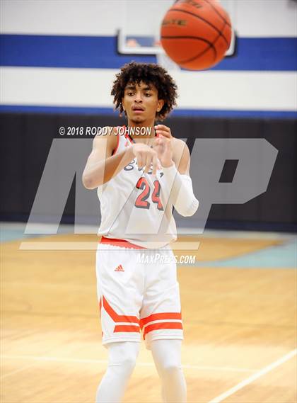 Thumbnail 1 in Fort Bend Bush vs Atascocita (McDonald's Texas Invitational) photogallery.