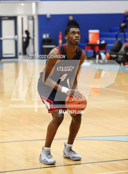 Thumbnail 1 in Fort Bend Bush vs Atascocita (McDonald's Texas Invitational) photogallery.