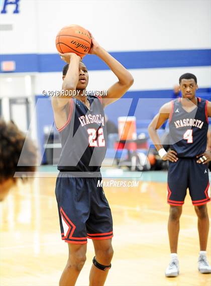 Thumbnail 1 in Fort Bend Bush vs Atascocita (McDonald's Texas Invitational) photogallery.