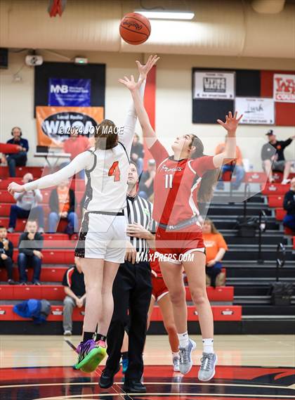 Thumbnail 1 in Marietta vs. Logan Elm photogallery.