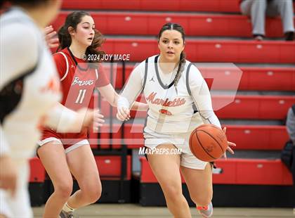 Thumbnail 2 in Marietta vs. Logan Elm photogallery.
