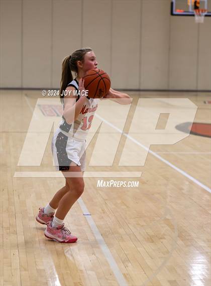 Thumbnail 2 in Marietta vs. Logan Elm photogallery.