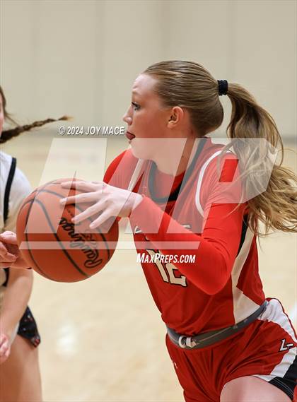 Thumbnail 3 in Marietta vs. Logan Elm photogallery.