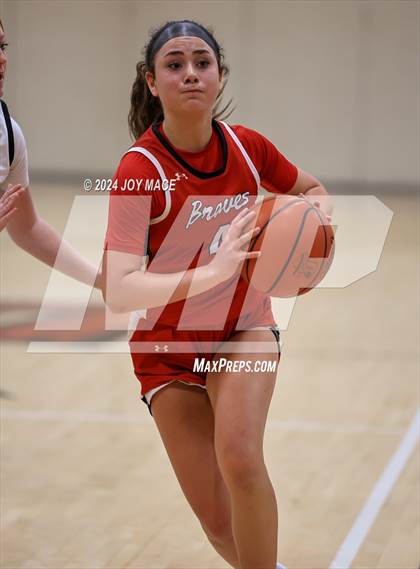Thumbnail 2 in Marietta vs. Logan Elm photogallery.