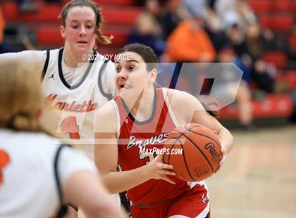 Thumbnail 1 in Marietta vs. Logan Elm photogallery.