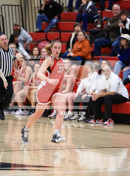 Thumbnail 3 in Marietta vs. Logan Elm photogallery.