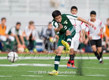Thumbnail 1 in Damien vs. Pomona photogallery.