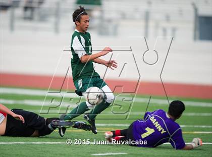 Thumbnail 2 in Damien vs. Pomona photogallery.