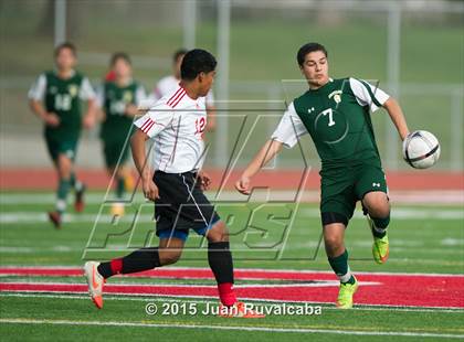 Thumbnail 1 in Damien vs. Pomona photogallery.