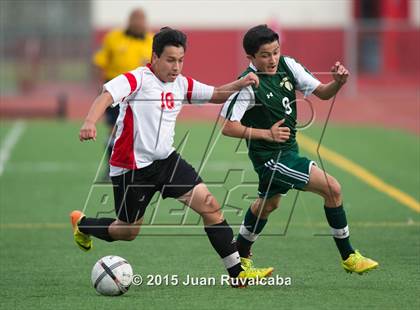 Thumbnail 3 in Damien vs. Pomona photogallery.