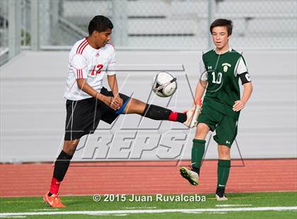 Thumbnail 2 in Damien vs. Pomona photogallery.