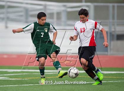 Thumbnail 1 in Damien vs. Pomona photogallery.