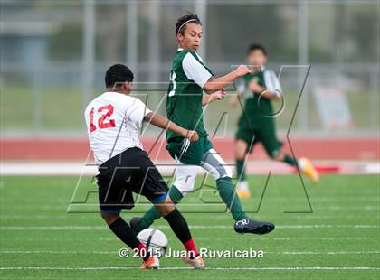 Thumbnail 1 in Damien vs. Pomona photogallery.