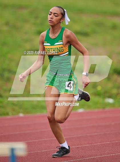 Thumbnail 1 in Dave Bethany Relays (300M Hurdles) photogallery.
