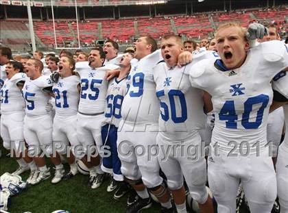 Thumbnail 2 in St. Xavier vs. Pickerington Central (Kirk Herbstreit National Kickoff Classic) photogallery.