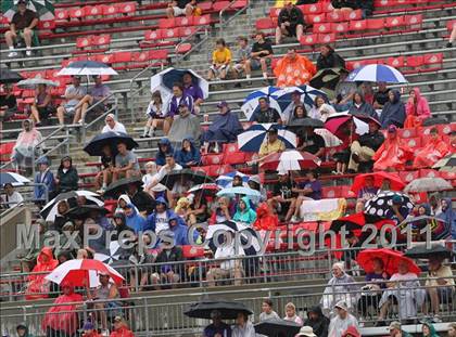 Thumbnail 3 in St. Xavier vs. Pickerington Central (Kirk Herbstreit National Kickoff Classic) photogallery.