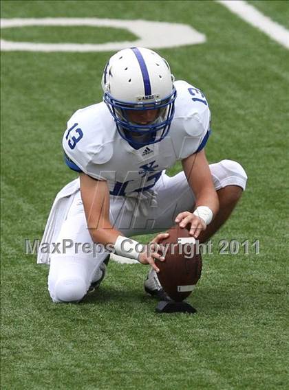 Thumbnail 3 in St. Xavier vs. Pickerington Central (Kirk Herbstreit National Kickoff Classic) photogallery.