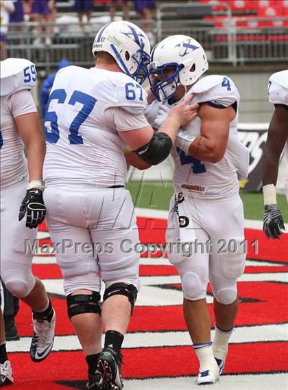 Thumbnail 3 in St. Xavier vs. Pickerington Central (Kirk Herbstreit National Kickoff Classic) photogallery.