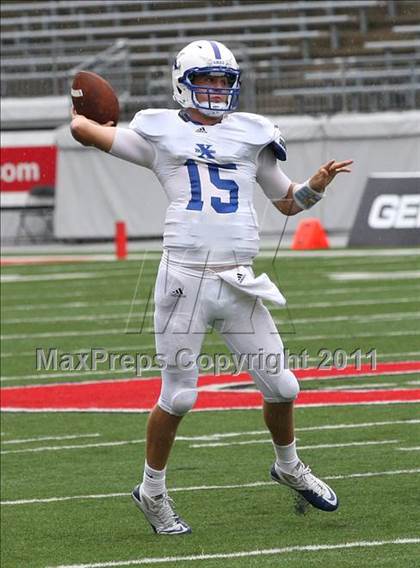 Thumbnail 1 in St. Xavier vs. Pickerington Central (Kirk Herbstreit National Kickoff Classic) photogallery.