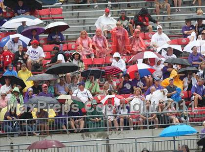 Thumbnail 1 in St. Xavier vs. Pickerington Central (Kirk Herbstreit National Kickoff Classic) photogallery.