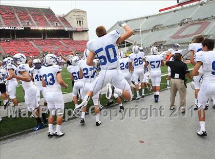 Thumbnail 1 in St. Xavier vs. Pickerington Central (Kirk Herbstreit National Kickoff Classic) photogallery.