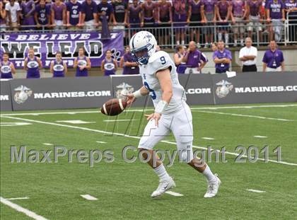 Thumbnail 2 in St. Xavier vs. Pickerington Central (Kirk Herbstreit National Kickoff Classic) photogallery.