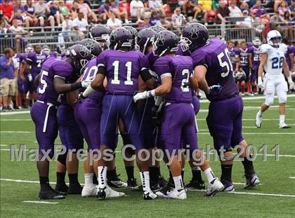 Thumbnail 3 in St. Xavier vs. Pickerington Central (Kirk Herbstreit National Kickoff Classic) photogallery.