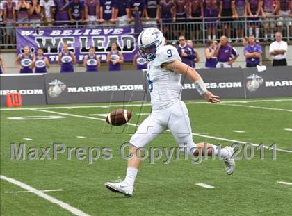 Thumbnail 3 in St. Xavier vs. Pickerington Central (Kirk Herbstreit National Kickoff Classic) photogallery.
