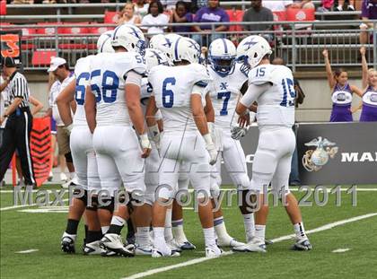 Thumbnail 1 in St. Xavier vs. Pickerington Central (Kirk Herbstreit National Kickoff Classic) photogallery.