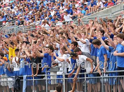 Thumbnail 2 in St. Xavier vs. Pickerington Central (Kirk Herbstreit National Kickoff Classic) photogallery.